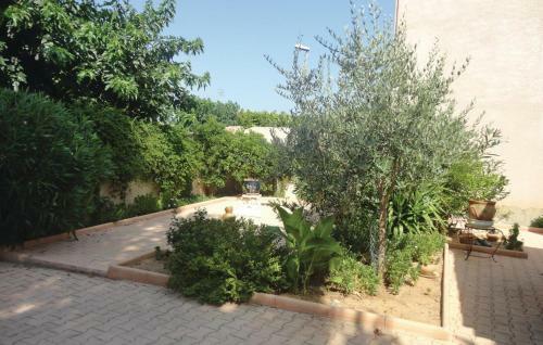 Holiday Home Vileneuve Les Beziers Rue De Parc