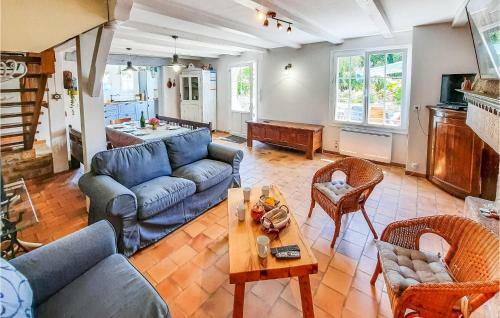 Holiday Home St Thamec M-707