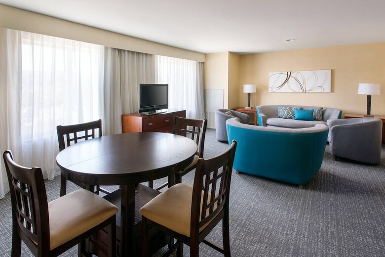 Hotel Courtyard By Marriott Cal-expo