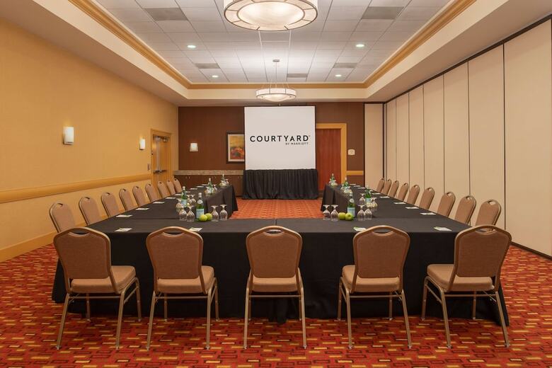 Hotel Courtyard By Marriott Cal-expo