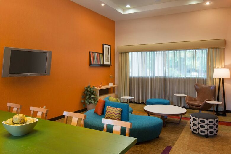 Hotel Fairfield Inn Sacramento Cal Expo