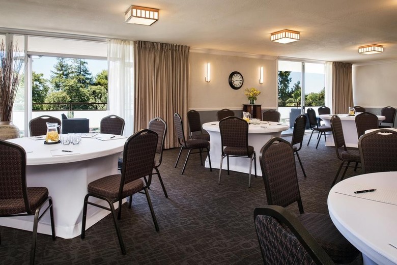 Hotel Creekside Inn