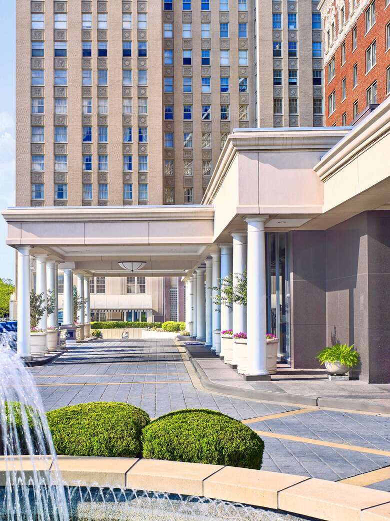 Chase Park Plaza Hotel