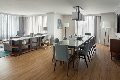 Tampa Marriott Waterside Hotel & Marina