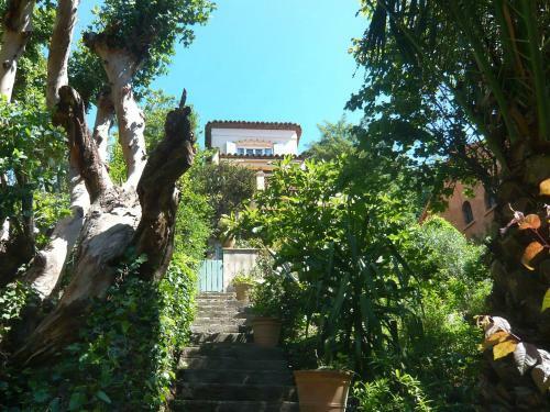 Holiday Home L'oustalounet