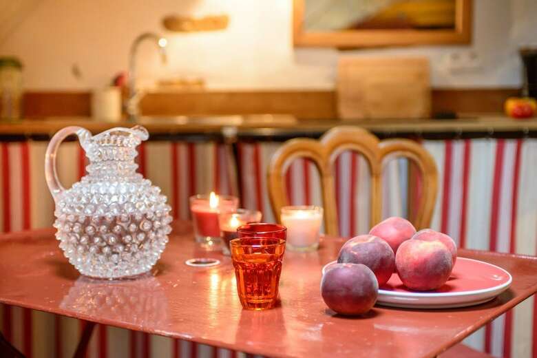 Hostal Maison Le Village