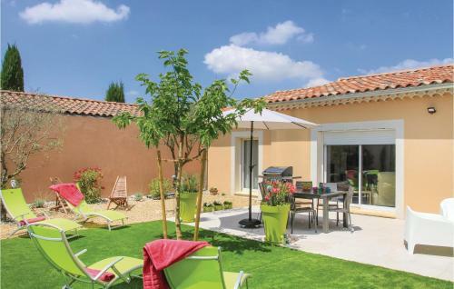 Three-bedroom Holiday Home In Mazan