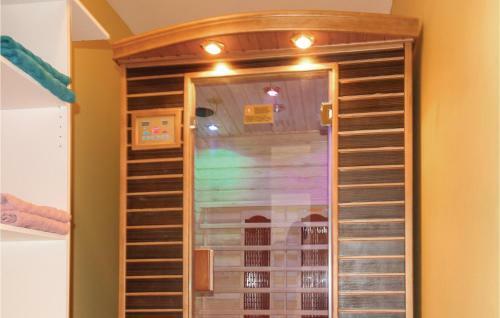 Three-bedroom Holiday Home In Mazan