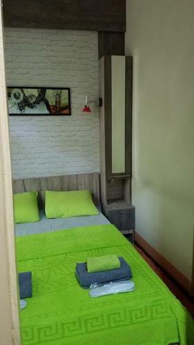 Hostal Nona's Guest House
