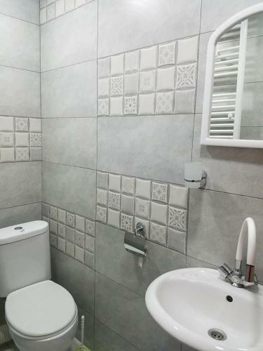 Hostal Nona's Guest House