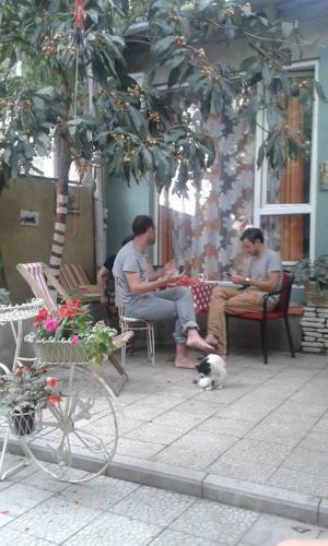 Hostal Nona's Guest House