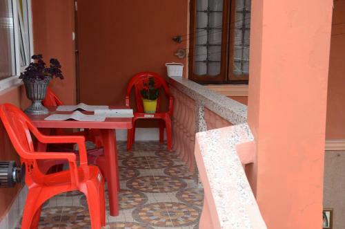 Nana's House