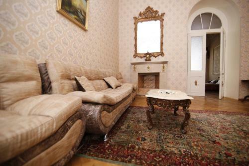 Apartamento Your Home On Freedom Square