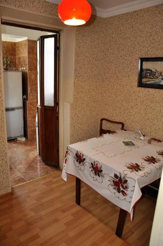 Apartment On Zurab Gorgiladze 38