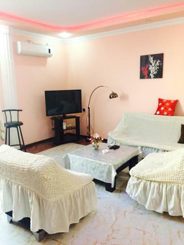 Marikas Apartment In Batumi