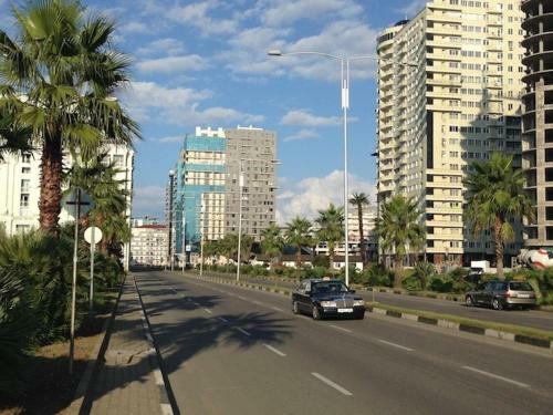 Destinationbtm Apartment In Batumi