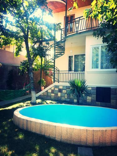 Hostal Natalie�s Guest House