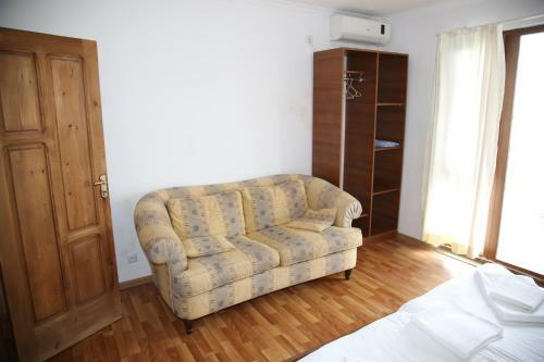 Hostal Merabi Guest House