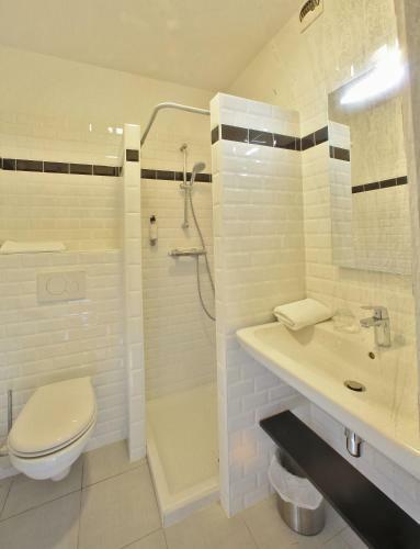 Hotel Logis H�tel Le Belv�d�re