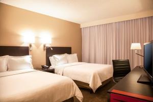 Fiesta Inn Aeropuerto Hotel