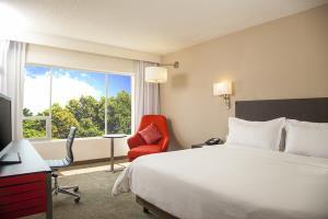 Fiesta Inn Aeropuerto Hotel