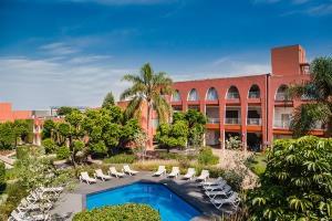 Fiesta Inn Aeropuerto Hotel
