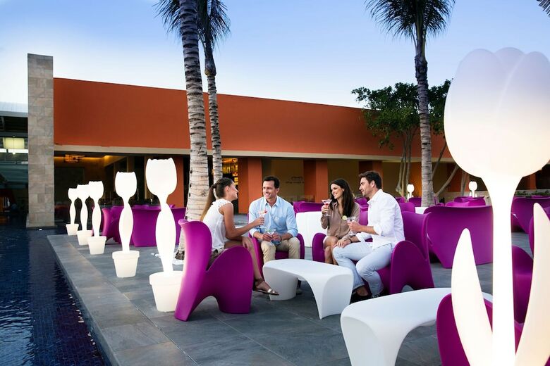 Hotel Barcelo Maya Caribe