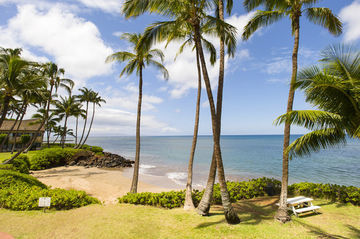 Hotel Aston Maui Lu