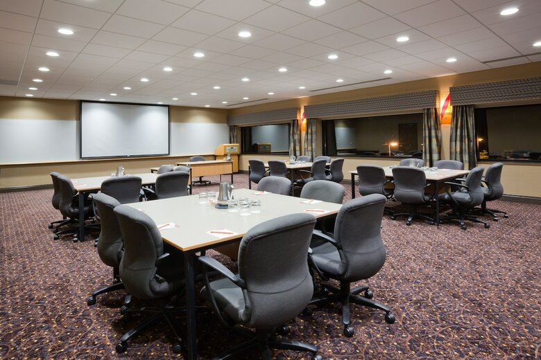 Radisson Hotel & Conference Center