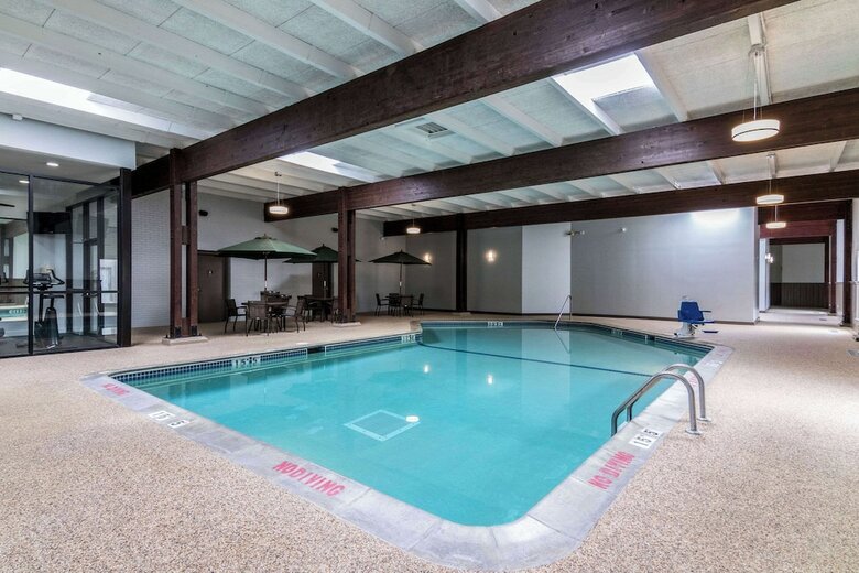 Hotel Comfort Inn