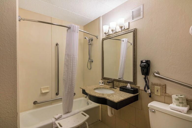 Hotel Comfort Inn