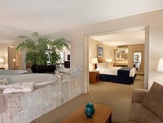 Hotel Ramada Plaza Riverside