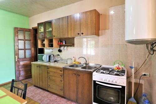 Apartment On Bakradze