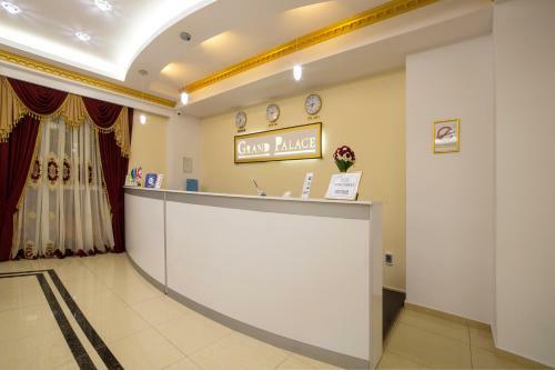 Hotel Grand Palace
