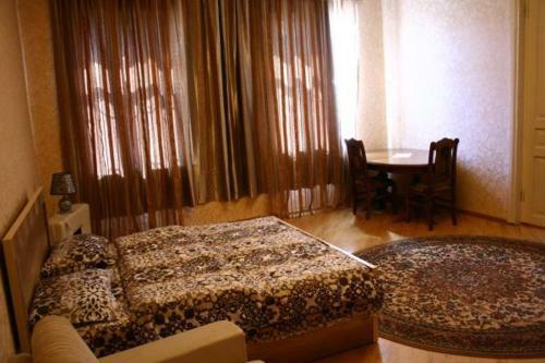 Hostal Sisi Guest House