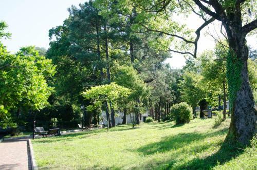 Hostal Batumi Green Cape Guest House