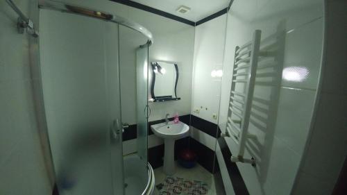 Gigi Apartments