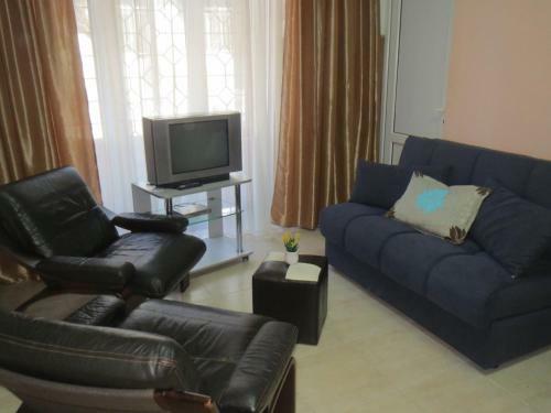 Hostal Meidani Guest House