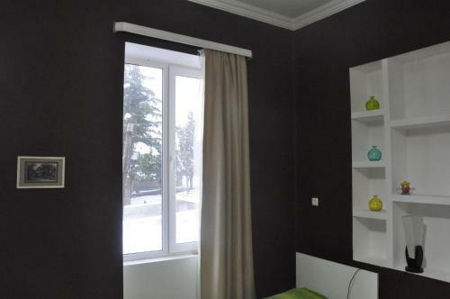 Hostal Tin-tina Guesthouse