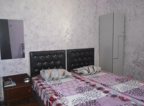 Hostal Keti Guesthouse