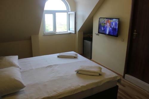 Hostal My Warm Guest House