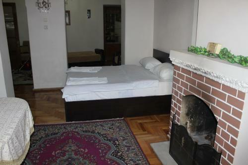 Hostal My Warm Guest House