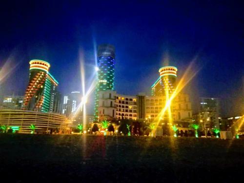 Sea Towers Apartments Manuk