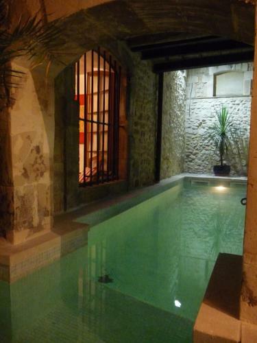 Hostal Hotel Cot� Cour Chambres D'hotes