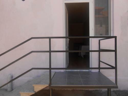 Hostal Guest House Econom