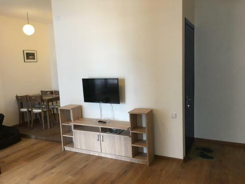 Nino`s Apartment On Khimshiashvili