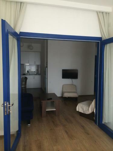 Nino`s Apartment On Khimshiashvili
