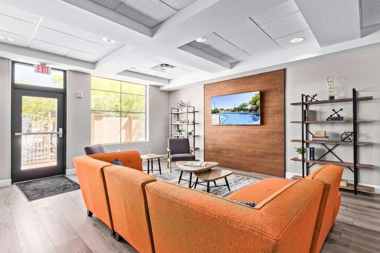 Hotel Fountain Hills Resort By Holiday Inn