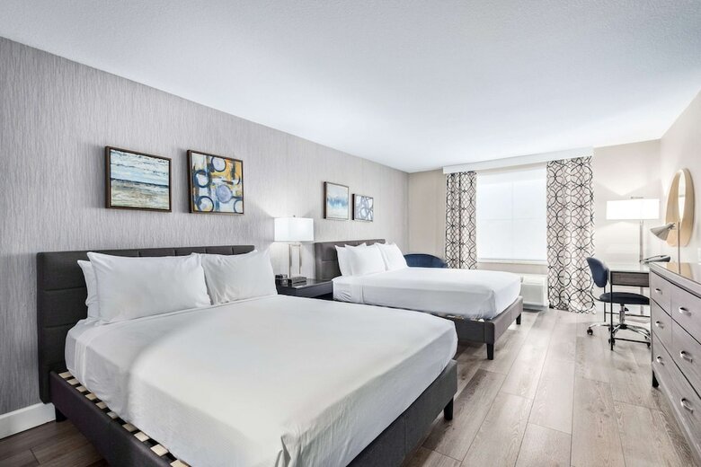 Hotel Fountain Hills Resort By Holiday Inn