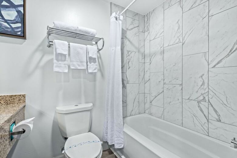 Hotel Fountain Hills Resort By Holiday Inn